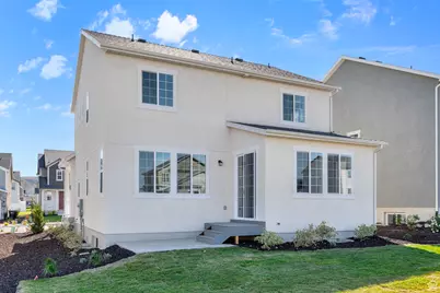 6624 W Prairie Fire Ln, Herriman, UT 84096 - Photo 3