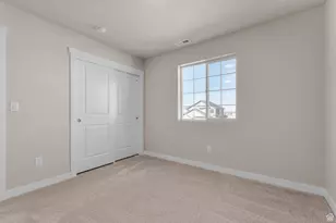 6624 W Prairie Fire Ln, Herriman, UT 84096 - Photo 13