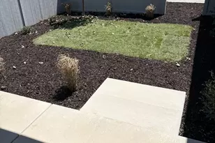 887 W Halvorsen Parkway, Saratoga Springs, UT 84045 - Photo 3