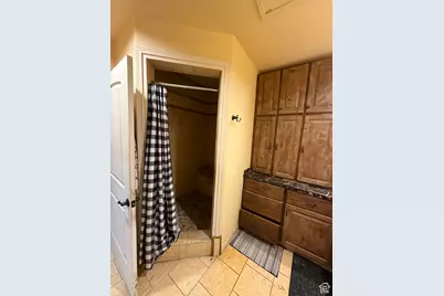 1366 S 400 W, Salt Lake City, UT 84115 - Photo 7