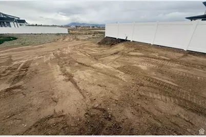 3758 W Alder Ct, Taylor, UT 84401 - Photo 37