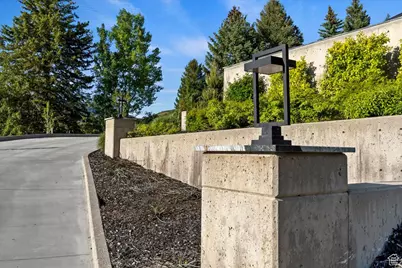 1449 S Devonshire Dr, Salt Lake City, UT 84108 - Photo 65