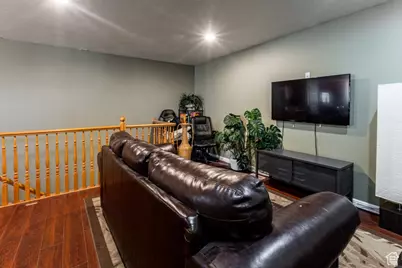 1050 N 100 W, Orem, UT 84057 - Photo 9