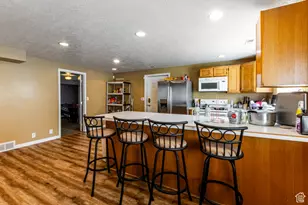 1050 N 100 W, Orem, UT 84057 - Photo 5