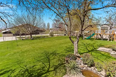 5321 S 3100 W, Roy, UT 84067 - Photo 11
