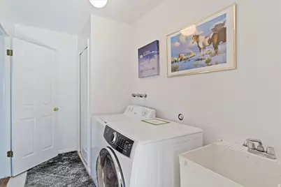 5321 S 3100 W, Roy, UT 84067 - Photo 51