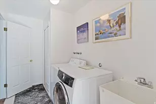 5321 S 3100 W, Roy, UT 84067 - Photo 51