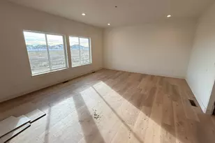 2405 W 3200 N, Farr West, UT 84404 - Photo 5