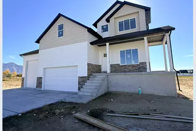 2405 W 3200 N, Farr West, UT 84404 - Photo 1