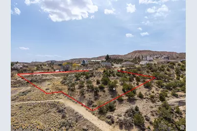 3290 W Foothill Dr #90, Vernal, UT 84078 - Photo 9