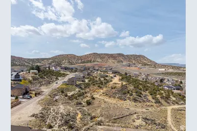 3290 W Foothill Dr #90, Vernal, UT 84078 - Photo 5