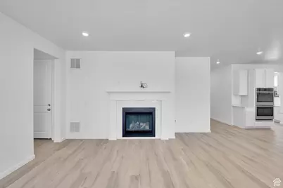 1971 E Burger St #1239, Lake Point, UT 84074 - Photo 7