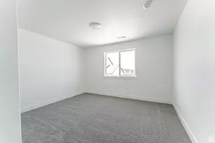 4562 W Carbonell Ln, Riverton, UT 84096 - Photo 15