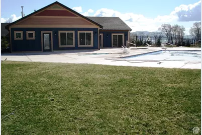 625 N Lochwood Vw #81, Garden City, UT 84028 - Photo 3