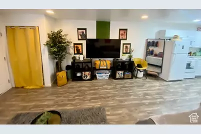 331 N 400 E, Logan, UT 84321 - Photo 11