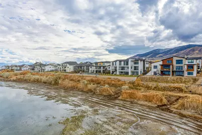 1582 S Wiltshire Ln, Saratoga Springs, UT 84045 - Photo 95