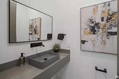 1582 S Wiltshire Ln, Saratoga Springs, UT 84045 - Photo 31