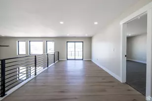 2899 E Lake Dr, Eagle Mountain, UT 84005 - Photo 41