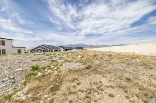 2899 E Lake Dr, Eagle Mountain, UT 84005 - Photo 83