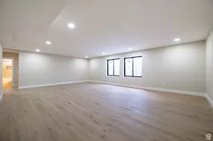 2899 E Lake Dr, Eagle Mountain, UT 84005 - Photo 71