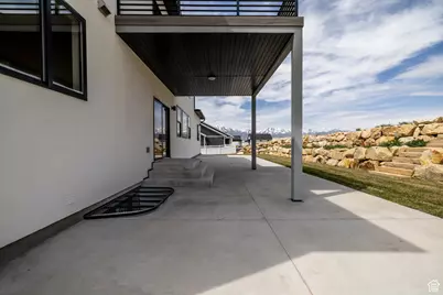 2899 E Lake Dr, Eagle Mountain, UT 84005 - Photo 7