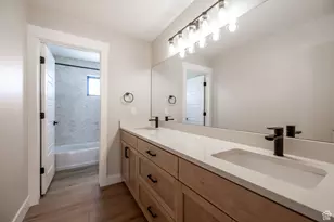 2899 E Lake Dr, Eagle Mountain, UT 84005 - Photo 49