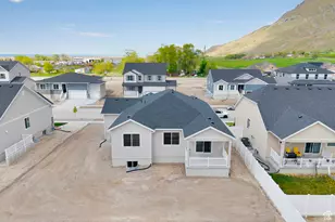 1992 E Burger St, Lake Point, UT 84074 - Photo 31