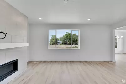 1991 E Burger St #1241, Lake Point, UT 84074 - Photo 13