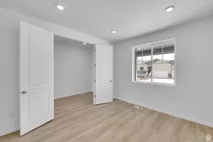 1991 E Burger St, Lake Point, UT 84074 - Photo 9