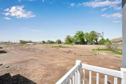 2003 E Burger St #1242, Lake Point, UT 84074 - Photo 29