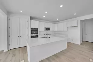 2003 E Burger St, Lake Point, UT 84074 - Photo 7