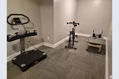 1075 Grandview Dr, Providence, UT 84332 - Photo 35