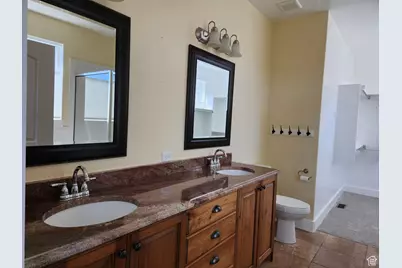 1075 Grandview Dr, Providence, UT 84332 - Photo 27
