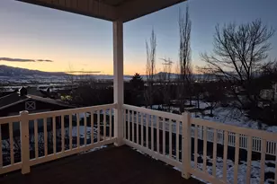 1075 Grandview Dr, Providence, UT 84332 - Photo 7