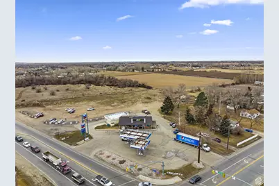 377 N 1900 W, Marriott-Slaterville City, UT 84404 - Photo 15