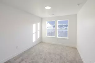 6492 W Roaring River Ln, Herriman, UT 84096 - Photo 13