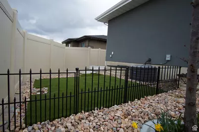 3193 S Lucky Penny Ave, Magna, UT 84044 - Photo 29