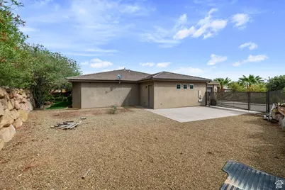 2356 S 1300 W, Saint George, UT 84770 - Photo 11