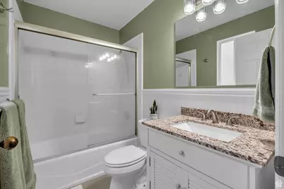 5791 S 3260 W, Roy, UT 84067 - Photo 15