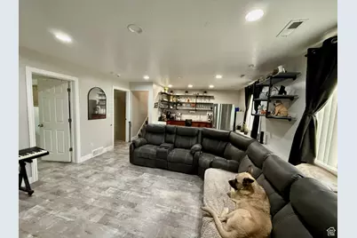 4076 S Mountain Moon Dr, Saratoga Springs, UT 84045 - Photo 7