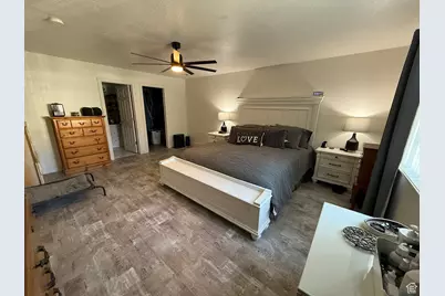 4076 S Mountain Moon Dr, Saratoga Springs, UT 84045 - Photo 15