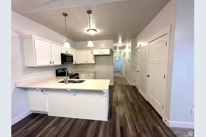 1813 W Newcastle Ln #303, Saratoga Springs, UT 84045 - Photo 7