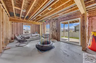 2948 S Puddle Ln, Saratoga Springs, UT 84045 - Photo 35