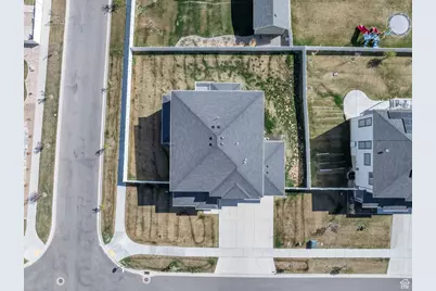 2948 S Puddle Ln, Saratoga Springs, UT 84045 - Photo 47