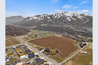 655 Wilard Peak Rd, Mantua, UT 84324 - Photo 11