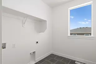 1256 W 800 S, Spanish Fork, UT 84660 - Photo 11