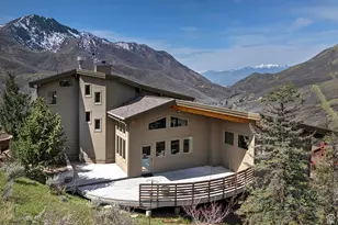 152 N Silver Oak Rd, Salt Lake City, UT 84108 - Photo 33