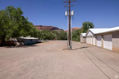 38 S 100 W, Moab, UT 84532 - Photo 7