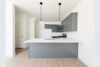 993 W Mountain Hollow Way #313, Lehi, UT 84043 - Photo 3