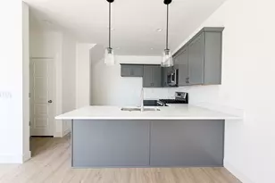 993 W Mountain Holw Wy, Lehi, UT 84043 - Photo 3